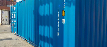 www.hz-containers.com www.hz-kontejnery.cz Nous vendons également des conteneurs de stockage neufs, conteneur maritime, ONTENEDORES FRIGORÍFICOS, www.confoot.cz 2