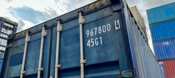www.hz-containers.com www.hz-kontejnery.cz Új raktárkonténereket, lakókonténereket, Tengeri konténer 6 m, hajókonténer 12 m, LAKÓKONTÉNEREK, www.confoot.cz 