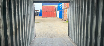 www.hz-containers.com www.hz-kontejnery.cz Vendiamo container navali nuovi, marittimo, magazzino, noleggio, frigorifero, ufficio, container usati, usato, nuovo, www.confoot.it11